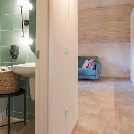 Apartment Florinda De La Cava - 5 *