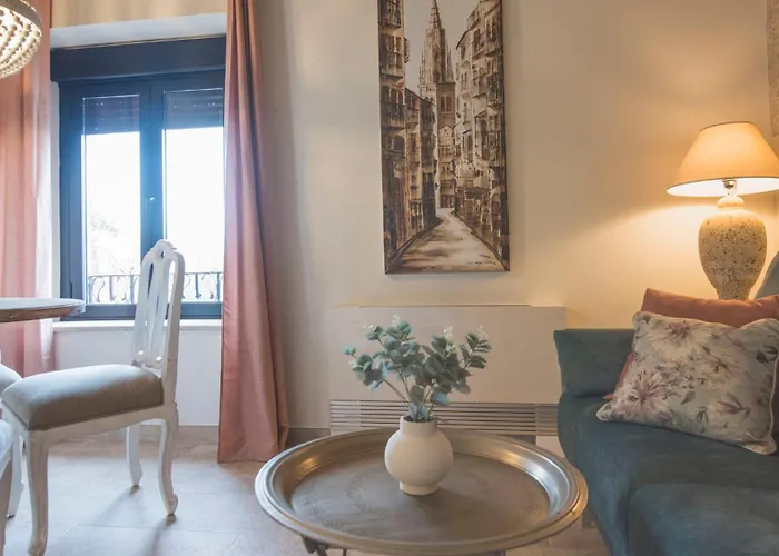 Florinda De La Cava - 5 * Toledo